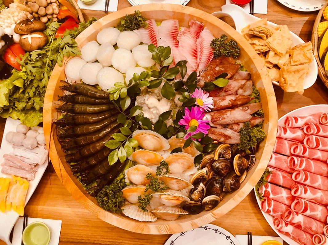 巴黎Villa C館 罗东镇 外观 照片